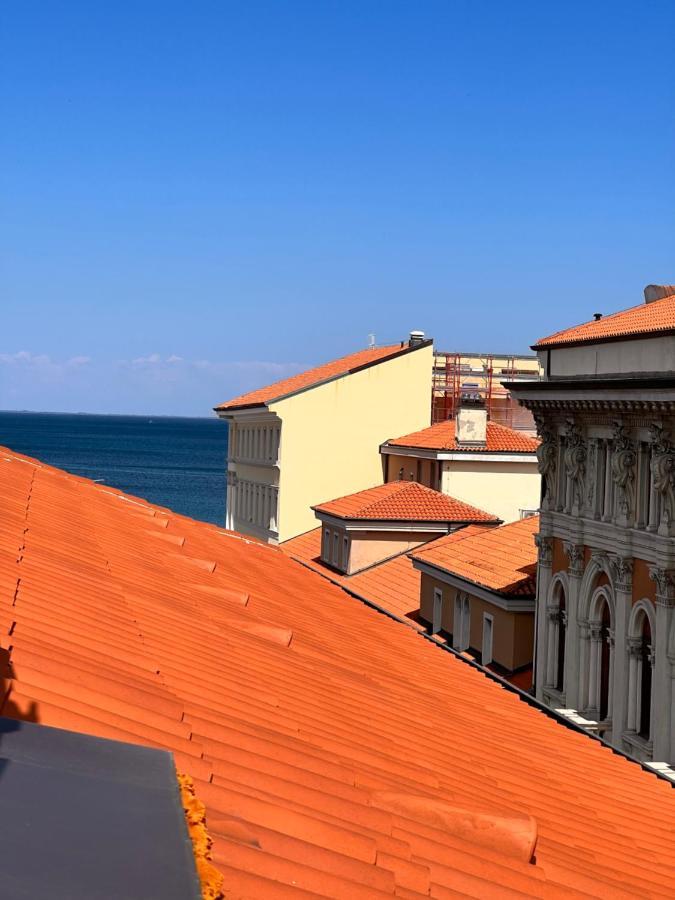 Ferienwohnung Mansarda Mazzini Triest Exterior foto